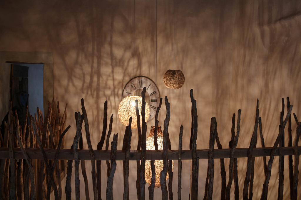 Gite Marceline Saint-Guilhem-le-Desert Room photo
